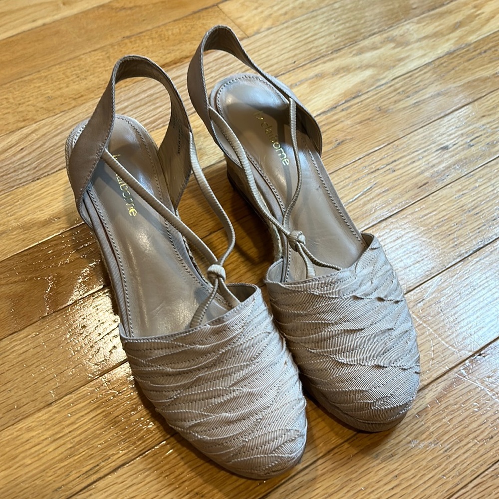 Liz Claiborne wedges - Picture 2 of 5
